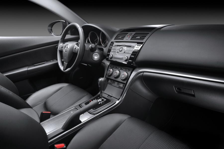  Mazda6 2011 года  (фото 67 из 113)